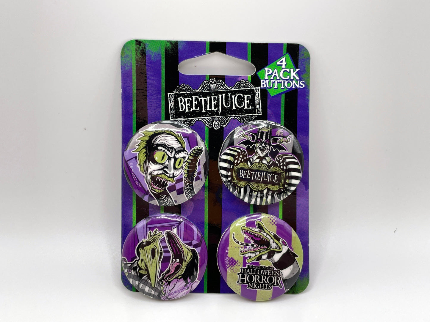 HHN30 Beetlejuice Buttons Set
