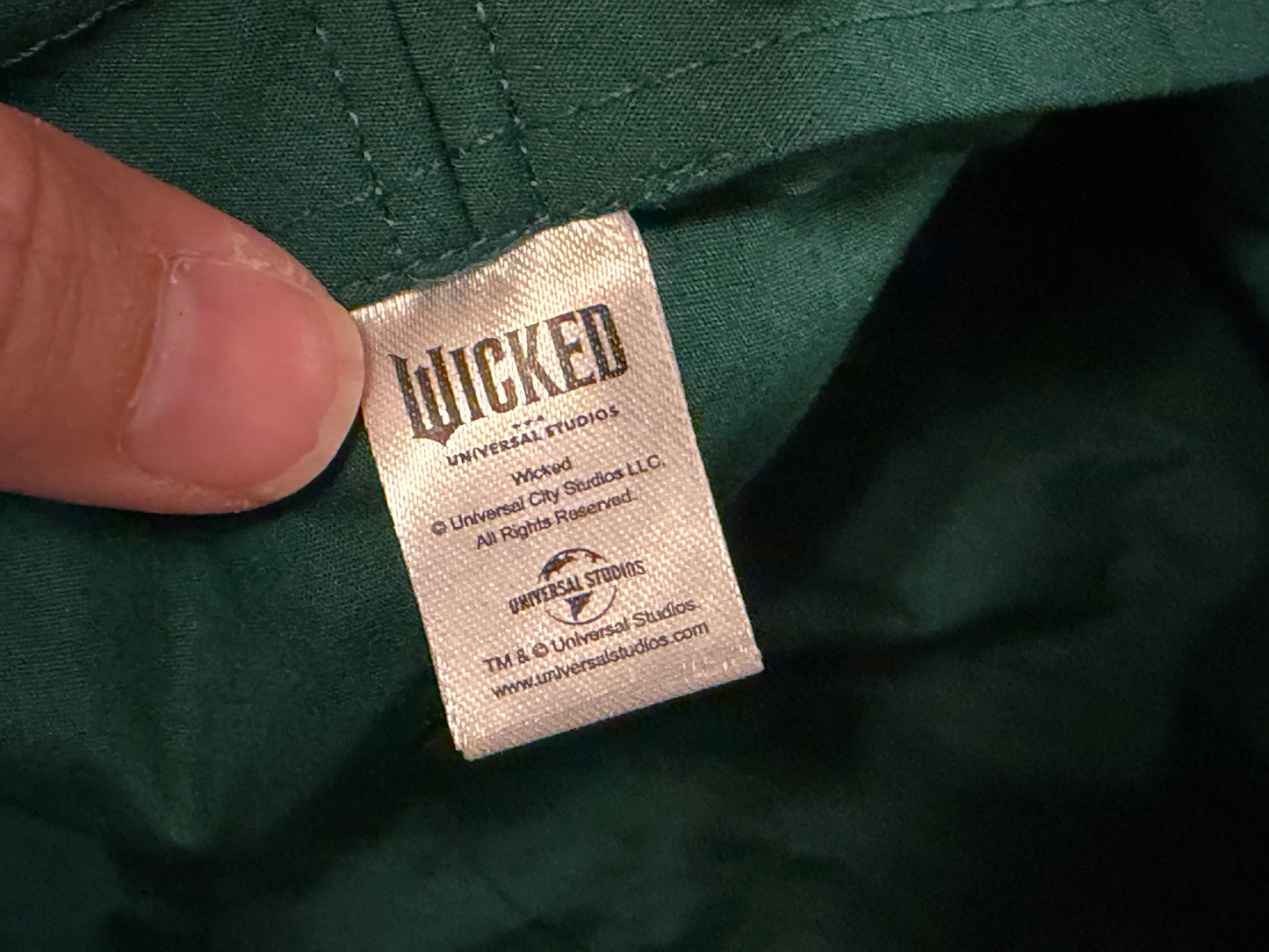 Universal Studios Wicked Hat & Bookmark