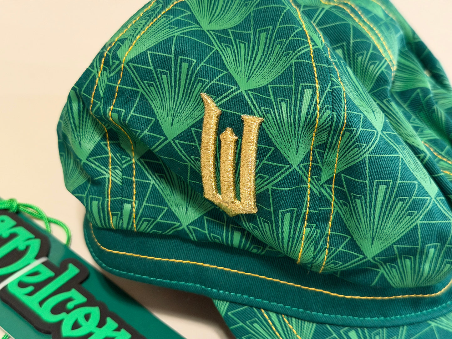Universal Studios Wicked Hat & Bookmark