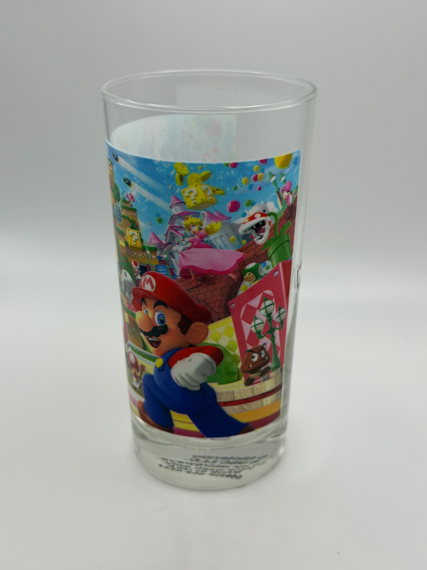 Super Nintendo World Glass & Magnet